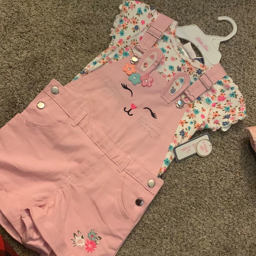 Girls 5T bunny overalls set